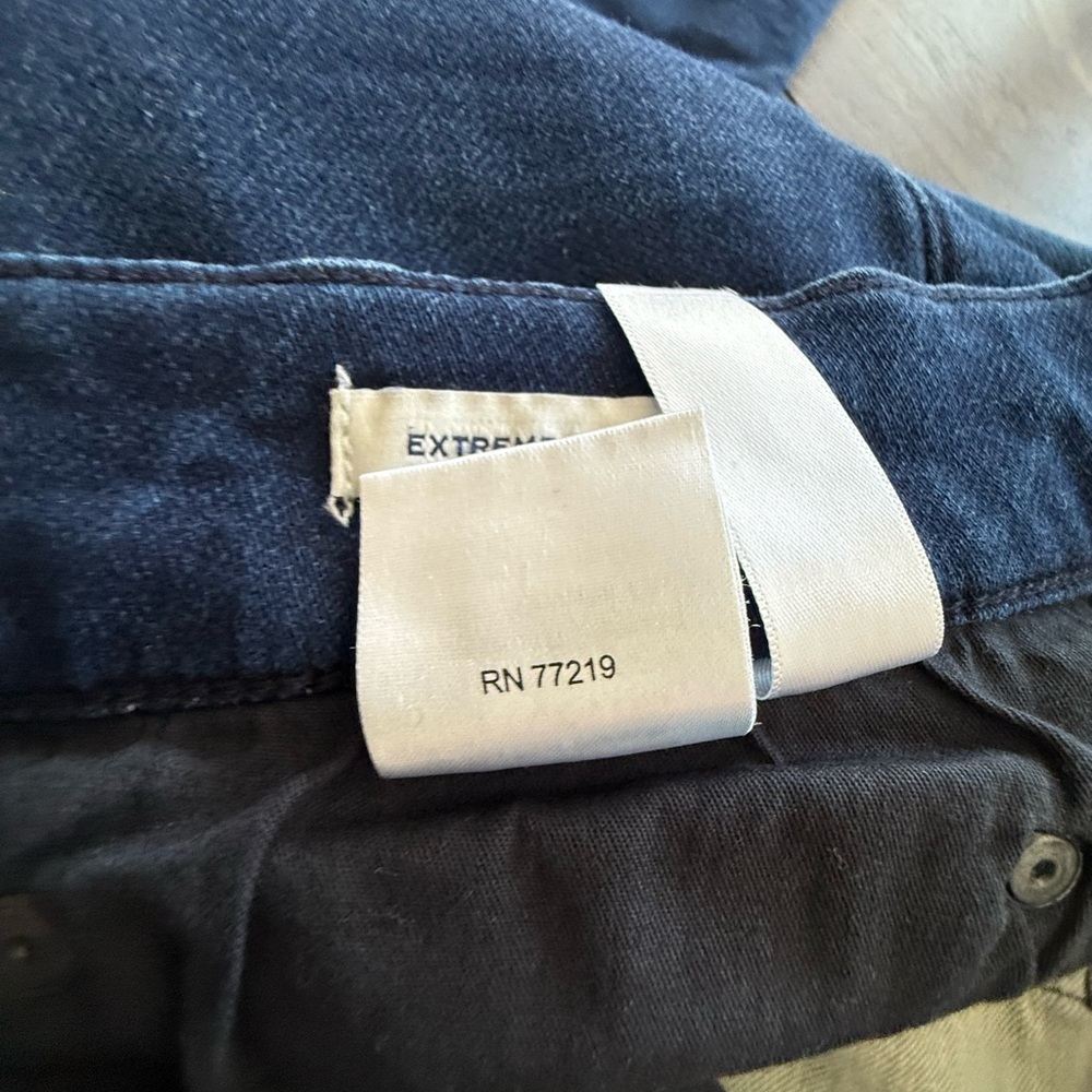 Joseph Abboud Men's Extreme Slim Fit Blue Jeans~36x32 - Picture 8 of 12